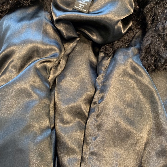 Katie Todd shearling vest. Size Large - Picture 6 of 6